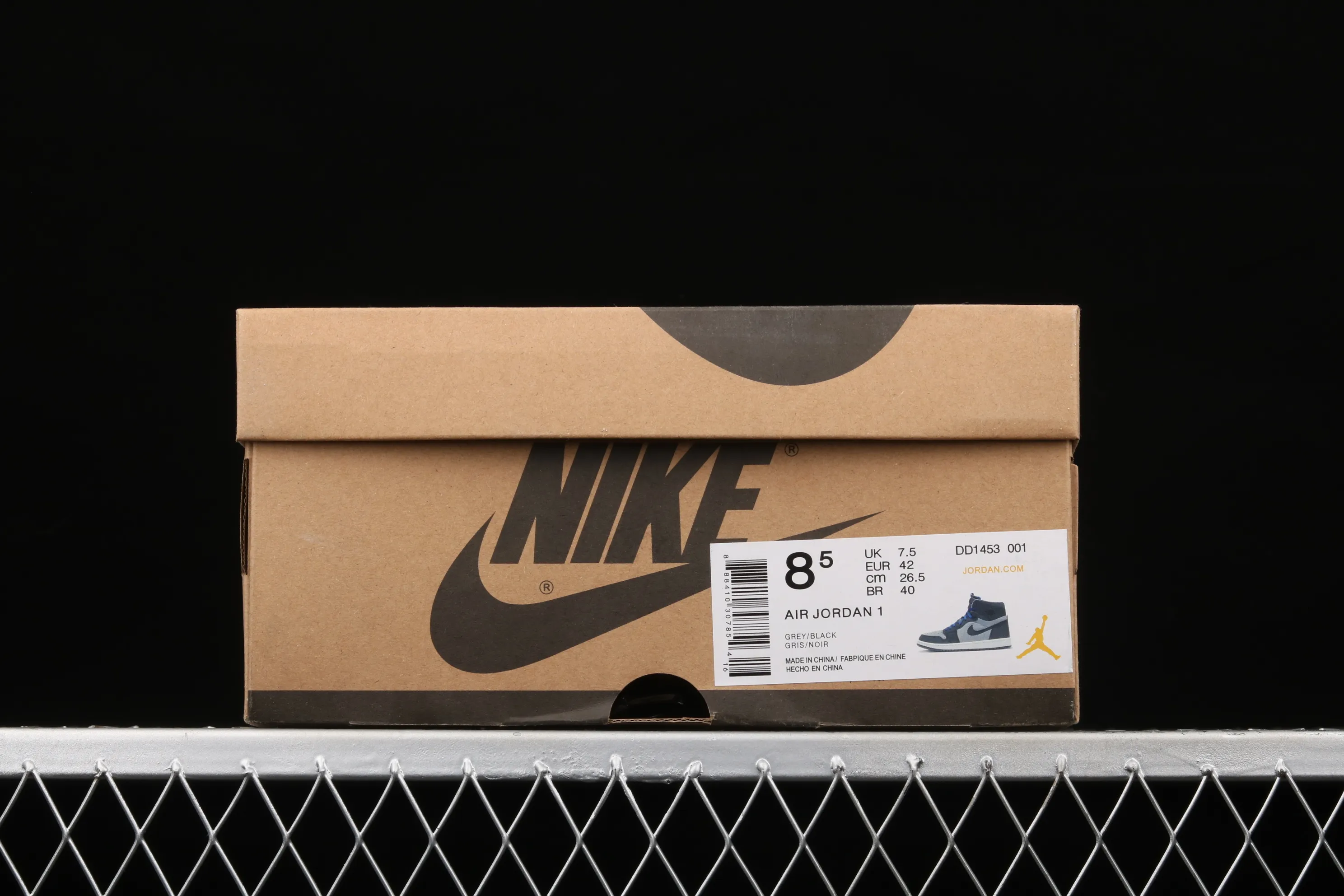 All categories Air Jordan Jordan series basketball shoes Air Jordan 1 High Z version LPL x Air Jordan 1 Zoom Comfort "Iridescent" AJ1 Joe 1 joint model League of Legends theme basketball shoes DD1453-001